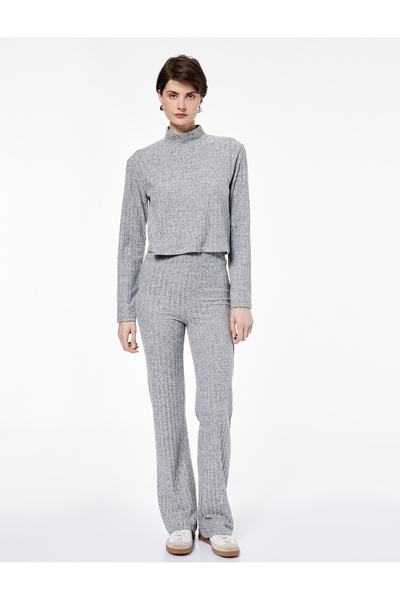 Koton Slim Fit Ribbed Knit Long Sleeve Mock Neck Crop T-Shirt