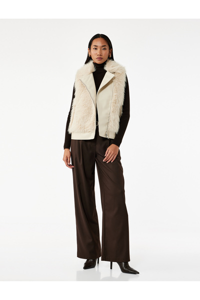 Koton Sleeveless Zippered Pocket Crop Faux Fur Vest