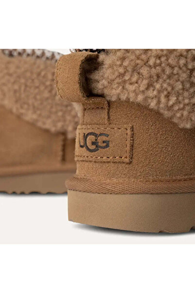 UGG Cizme Classic Ultra Mini Maxi Curly 1157730K-CHE maro EU 31 - EU 36