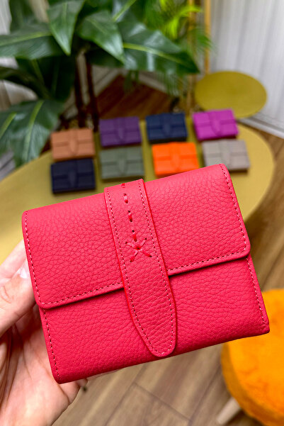 CüzCan Lily Red Genuine Leather Women's Wallet Polite, Stylish and Convenient