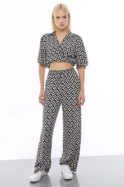 PAULMARK Pantaloni cu curea în talie cu model