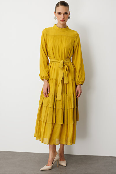Mizalle Hardal Kat Pileli Maksi Koyu Sarı Elbise