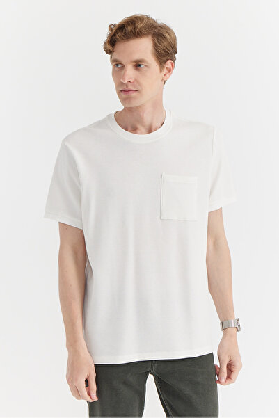 PAULMARK Men's Pocket Detailed Textured T-Shirt