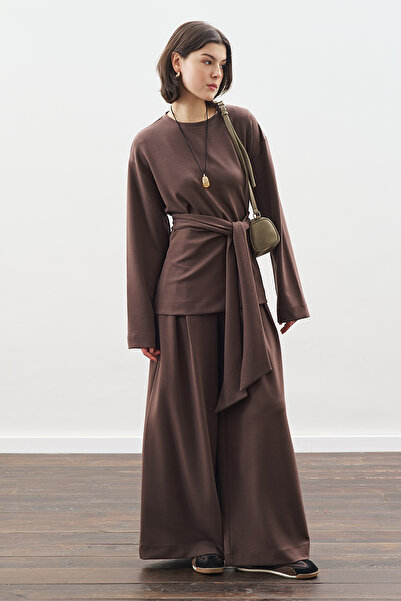 Manuka Мека по текстура суитшърт от модал в кафяво