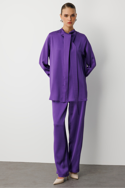 Mizalle Uzun Fular Detaylı Mor Saten Şık Bluz