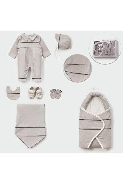 Mert Baby Mathias Piped Peter Pan collar Swaddled 7-Piece Hospital Set