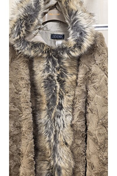 Park Moda Fur Collar Coat
