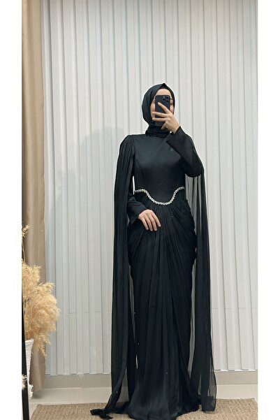 MERVE TESETTÜR Pelerinli Tasarım Abiye