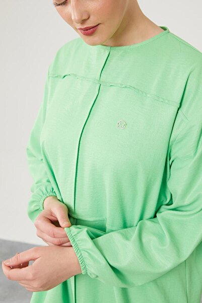 Levidor Asymmetric Cut Green Trousers Set