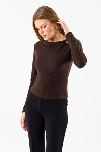 GİYSA Women's Asymmetrical Collar Shoulder Accessory Detailed Bodysuit Brown - 26100