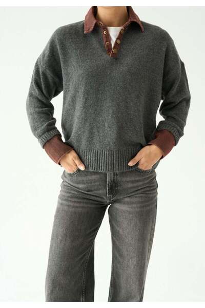 Serpirella Butik Collar Denim Detailed Sweater