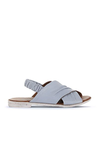 Bueno Shoes Μπλε ανοιχτόχρωμα δερμάτινα γυναικεία φλατ σανδάλια 01wu3005