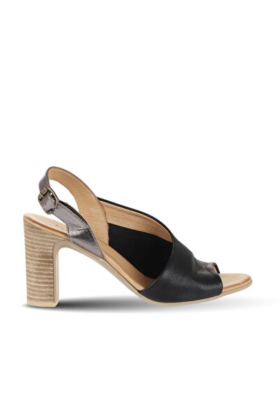 Bueno Shoes Μαύρα δερμάτινα γυναικεία πέδιλα με τακούνι 01wn4304