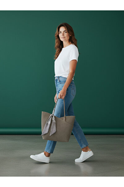 Crazy Nubuck Shoulder Bag Set with Puppy – Stylish and Spacious Everyday Women's Bag