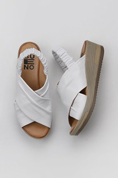 Bueno Shoes بياز ديري كادين دولغو توبوكلو صندل 01wu5700