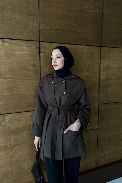 QUQA Çıt Çıt Düğmeli Trençkot - Kahve