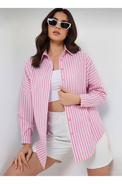 QETEENN قميص نسائي مخطط عموديًا مقاس كبير