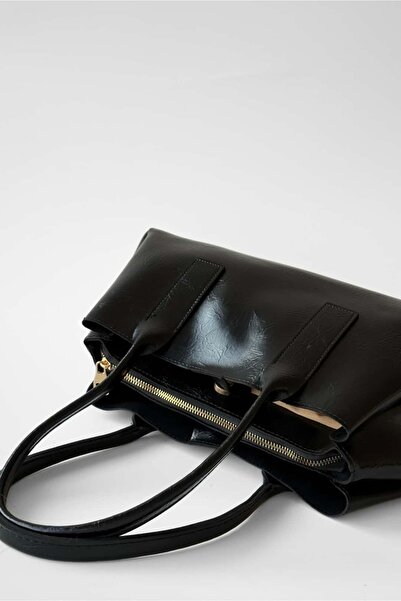 Yuka Atelier Viona Shiny Faux Leather Shoulder and Hand Bag