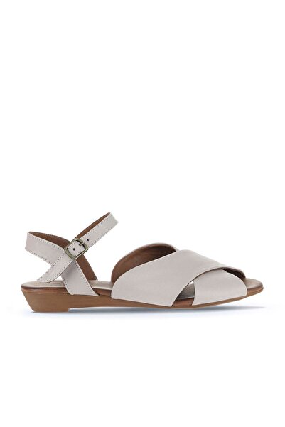 Bueno Shoes صندل مسطح نسائي من الجلد باللون الرمادي 01wa4403