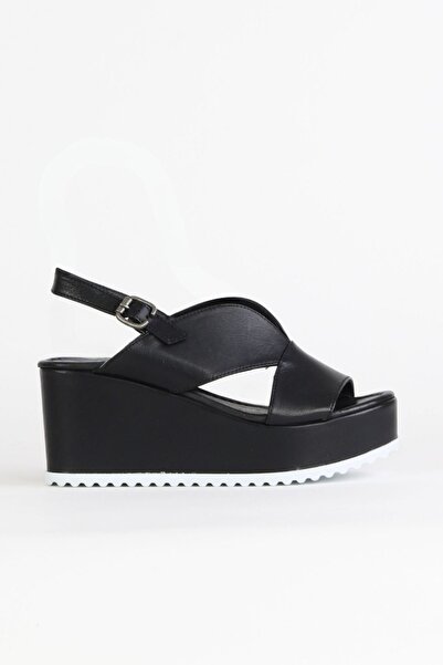 Bueno Shoes Μαύρα δερμάτινα γυναικεία πέδιλα με τακούνι 01wa5600