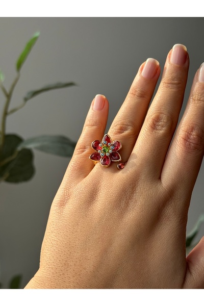 Beloria Flower Zircon Red Idyllia Steel Ring