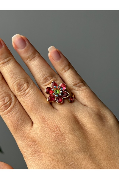 Beloria Flower Zircon Red Idyllia Steel Ring