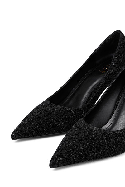 MARY Elegant Leopard Print Pointed Toe Thin Heel Women's Stiletto - a Touch of Chic Style for Day and Night