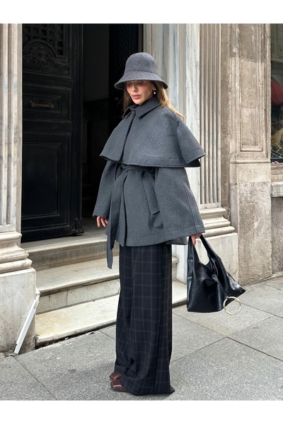 Laluvia Anthracite Livia Cape Detailed Cashmere Coat