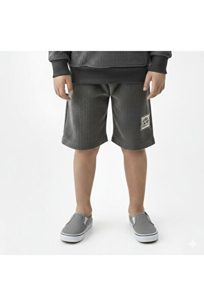 alqarat "القارات" Kids velvet Hoodie and short Set