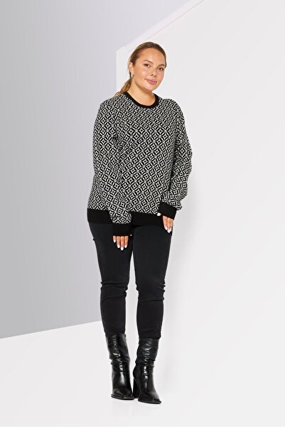 Michael Kors Women Crew Neck Knitted Long Sleeves Sweater, Black/White