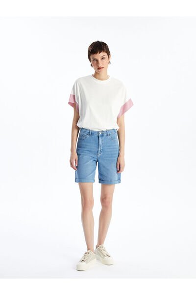 LC Waikiki شورت برمودا مناسب للنساء