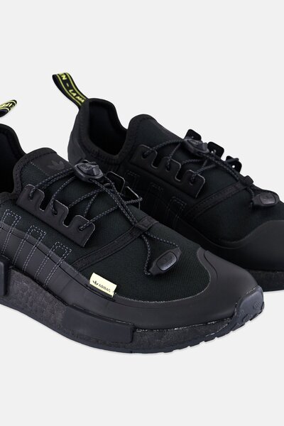 adidas Men NMD R1 Lace Up Outdoor Shoes, Black