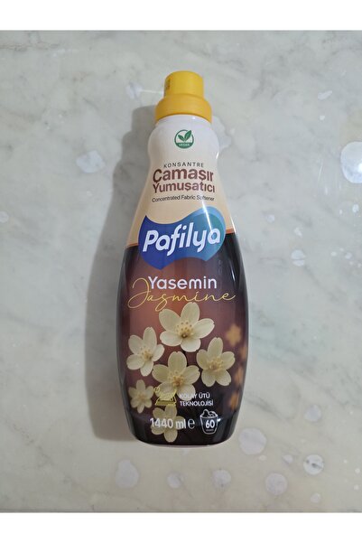 Pafilya Yasemin Konsantre Yumuşatıcı 1440 Ml