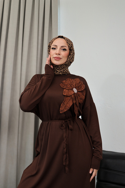 NEW DAĞ Floral Detailed Belted Knit Dress