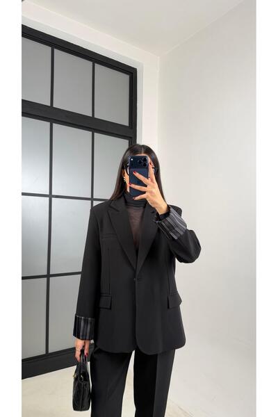 Gaus سترة بليزر سوداء مبطنة مكونة من حشوة كتف قطع GAUS-00729