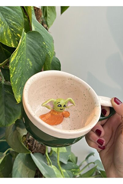 visera Star Wars/ Green Color Ceramic Mug with Yoda Figure