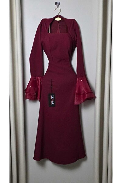 LEVAR Burgundy midi dress "dramatic sleeve elegance"
