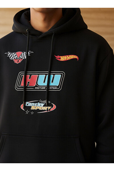 SP Characters Men Oversized Hot Wheels Print Hoodie