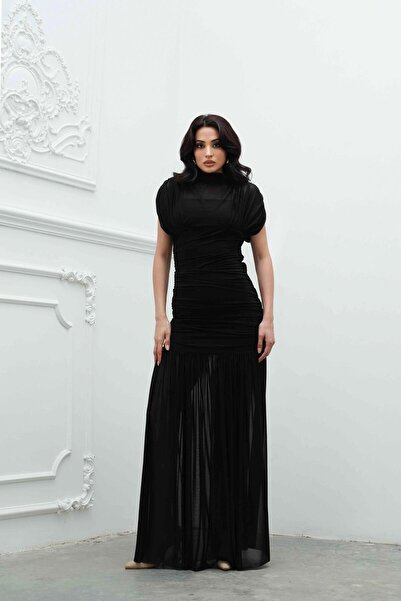Serica Moda Siyah Büzgü Detaylı Tül Elbise