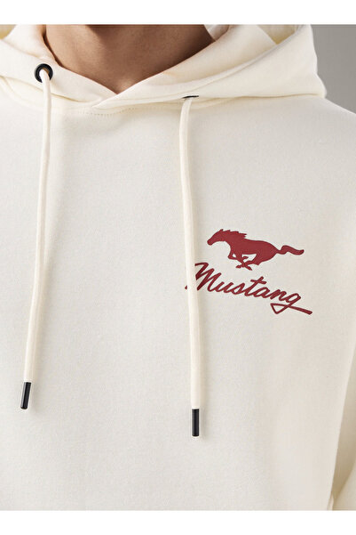 SP Characters Men Oversized Mustang Print Hoodie