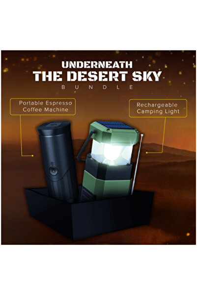 Generica تحت سماء الصحراء - مجموعة فانوس تخييم وآلة قهوة محمولة