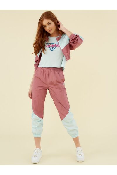 Guess Logo Detaylı Kadın Mont