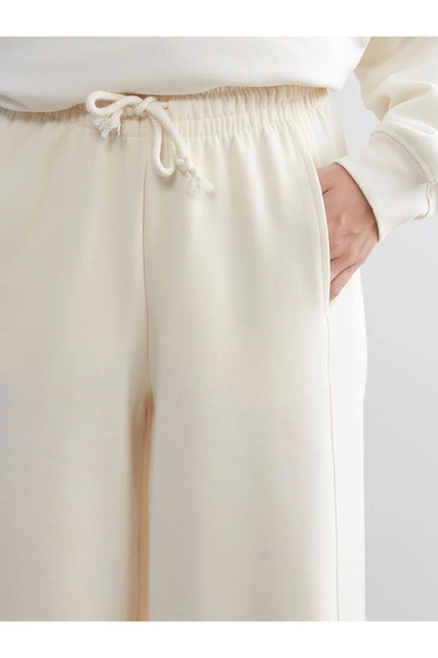 LC Waikiki XSIDE Bej Beli Lastikli Geniş Paça Kadın Eşofman Altı