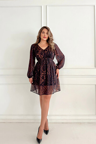 dml giyim فستان قصير من الشيفون بياقة على شكل حرف V