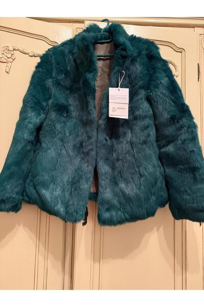 ARA Atelier Natural rabbit fur coat, Green, M