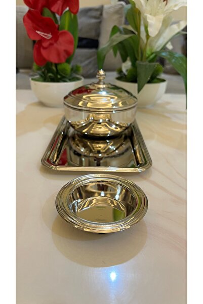 Palaces Large date set in silver, chrome, silver with gold, and silver nickel - 3 pieces