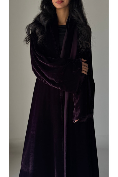 AYA عباية مخملية SS