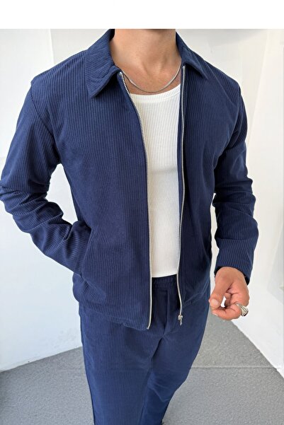 mass plus Βελούδινο κοστούμι με λεπτή εφαρμογή με γιακά και επένδυση, με παντελόνι με φαρδιά πλαϊνή τσέπη