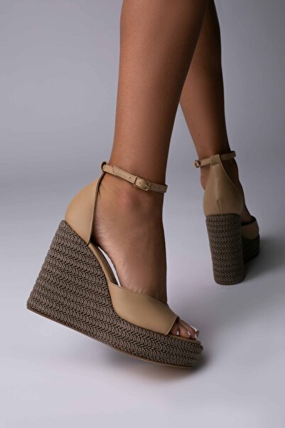 Vanilla Days Sandale din piele bej Starstruck cu accente aurii