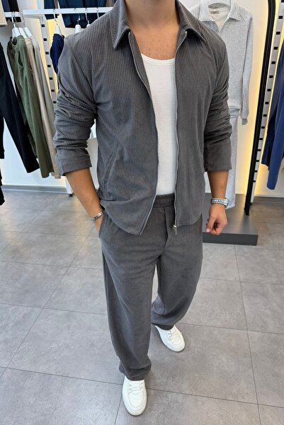 mass plus Βελούδινο κοστούμι με λεπτή εφαρμογή με γιακά και επένδυση, με παντελόνι με φαρδιά πλαϊνή τσέπη